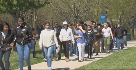 ‪#‎RandolphCollege‬ enjoyed showing hundreds of Lynchburg City Schools 10th graders around campus yesterday! ‪#‎WelcomeToRandolph‬ ‪#‎BeAnOriginal‬