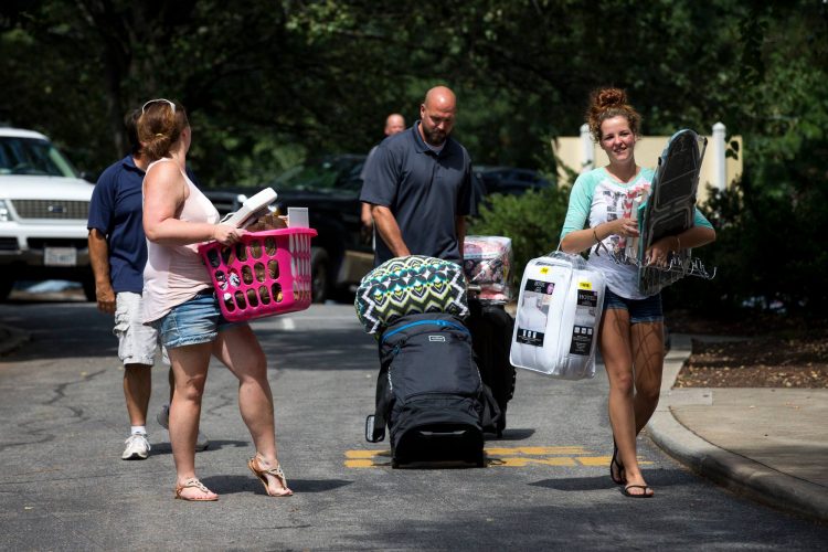 Move-in day at Randolph College.