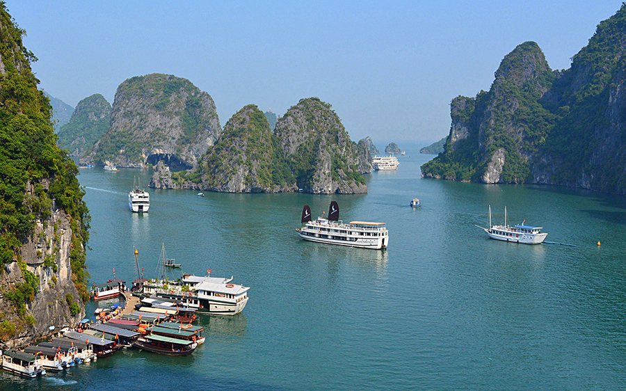 Vietnam Ha Long Bay
