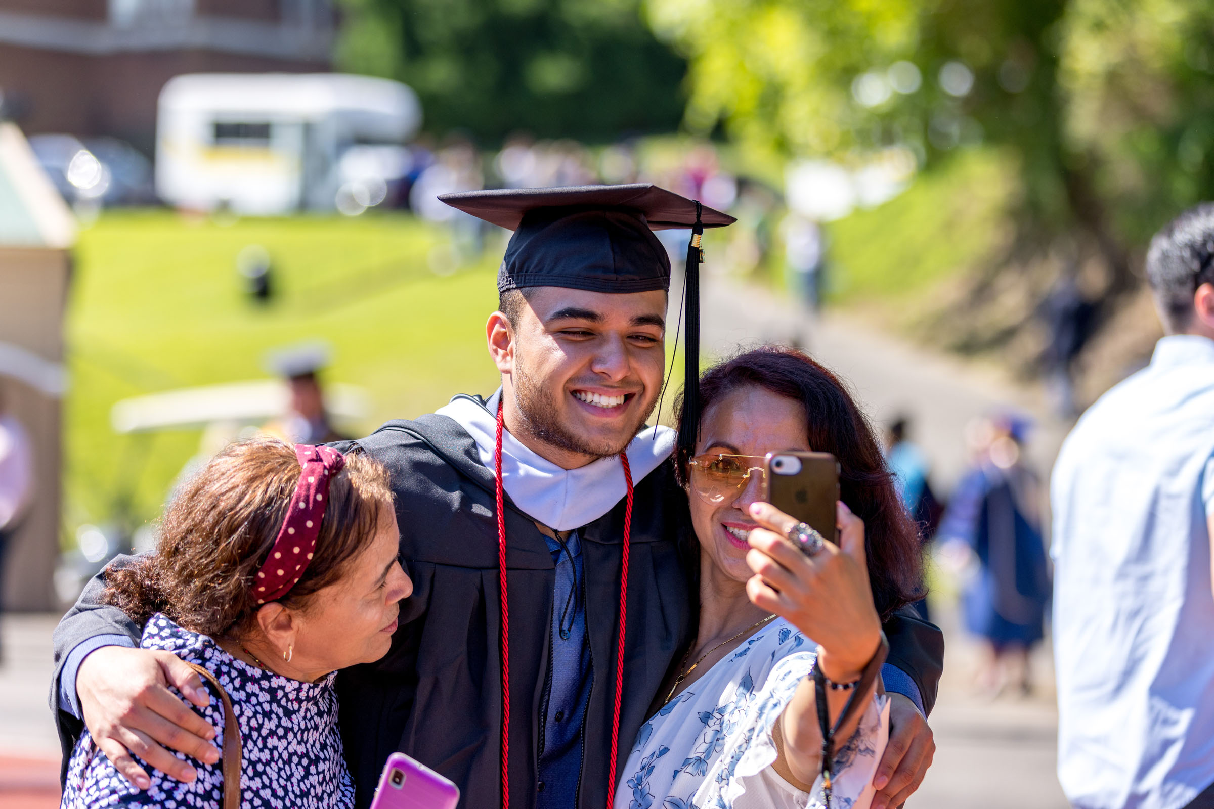 Graduate with family