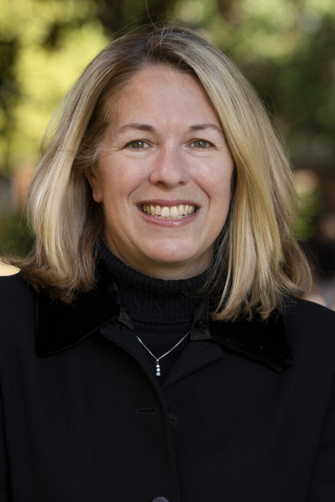 Sheri Lambert headshot photo