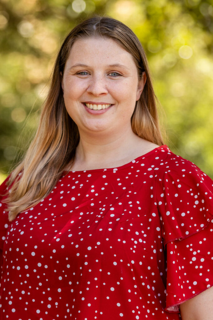 Christina Simpson headshot photo