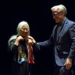 President Bradley W. Bateman presents the Pearl S. Buck Award to Maxine Hong Kingston. President Bradley W. Bateman presents the Pearl S. Buck Award to Maxine Hong Kingston.