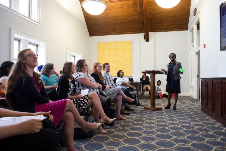Yolanda Cobblah '17 presents her research during the 2017 Symposium of Artists and Scholars Yolanda Cobblah '17 presents her research during the 2017 Symposium of Artists and Scholars