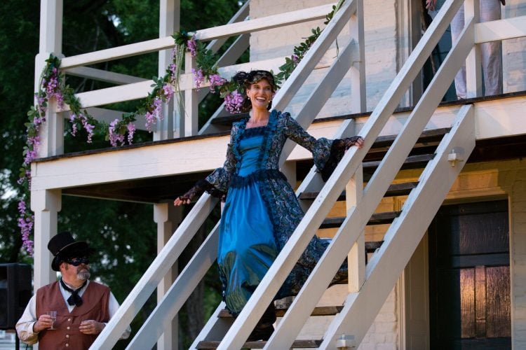Kelly Malone Dudley '95 performs as Lady India Capulet in Wolfbane Productions’ Romeo and Juliet. (Photo courtesy of Wolfbane Productions) Kelly Malone Dudley '95 performs as Lady India Capulet in Wolfbane Productions’ Romeo and Juliet. (Photo courtesy of Wolfbane Productions)