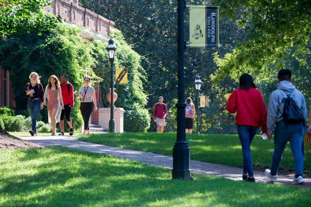 Students walk to class on front campus