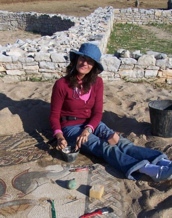 Filomena Limão (Archaeological Institute of America) Filomena Limão (Archaeological Institute of America)