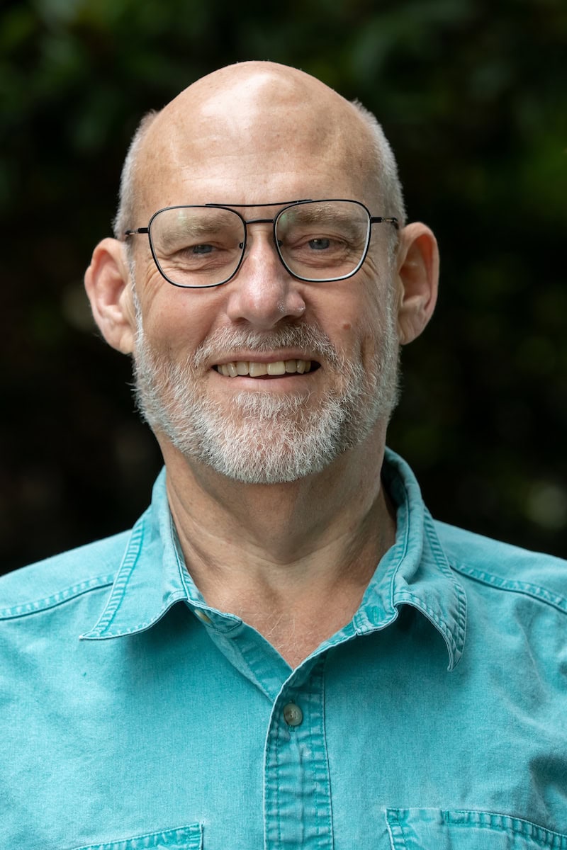 Economics professor Mark Harrison retires after a decade behind the Red