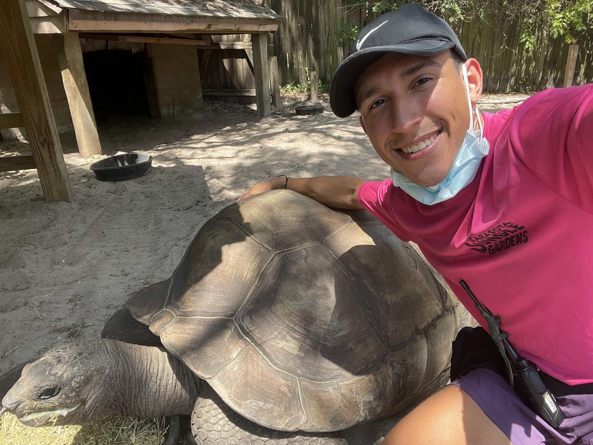 Animal Planet: Izaiah Burgos '24 realizes dreams with zoo internship - News and Events Animal Planet: Izaiah Burgos '24 realizes dreams with zoo internship - News and Events