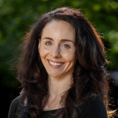 Betty Skeen headshot photo square